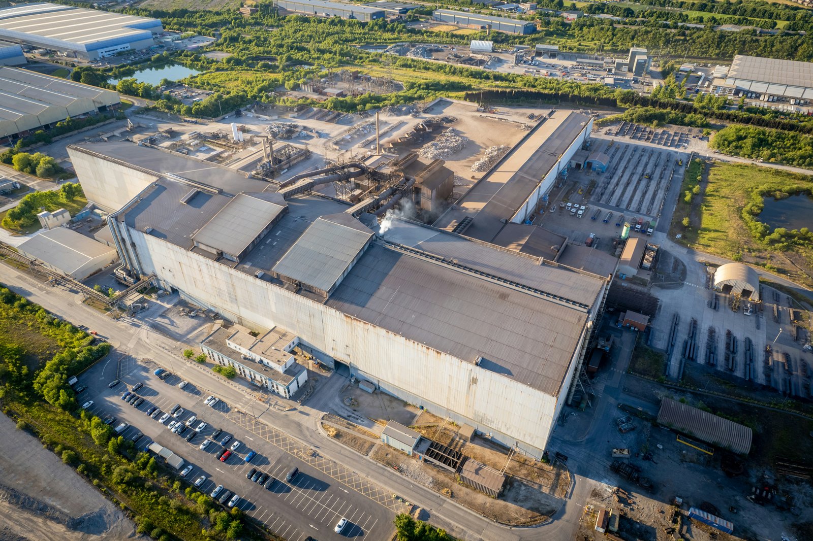 Fábricas, Industrias y Mayoristas